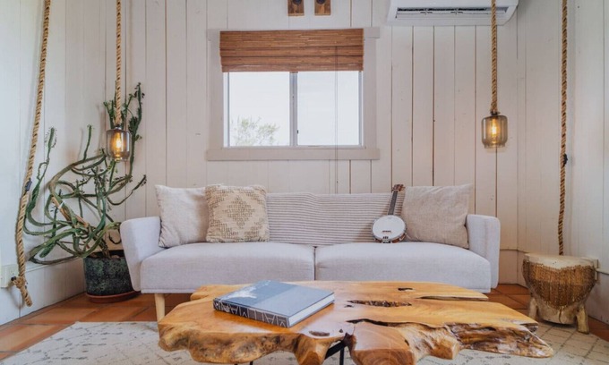 Landers Cabin | Joshua Tree House of Mercury