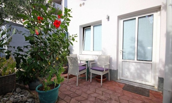 Zelenka Apartment | Jovize - Free Parking - SA7