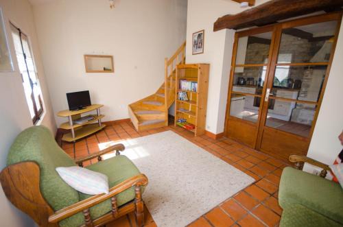 Saint-Laurent-de-Ceris House | Joyeux