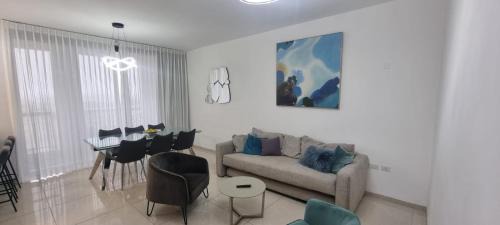 Nachlaot Apartment | JTower Royal Suites - Alefimmoed