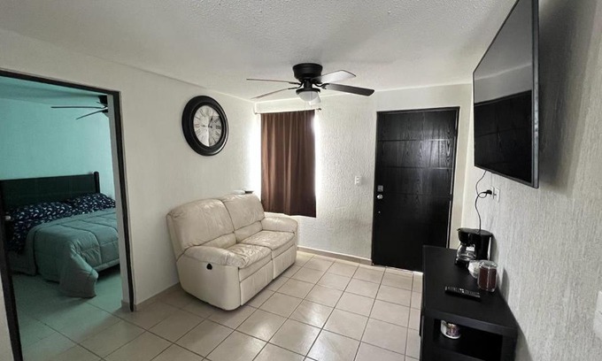Playas De Tijuana Apartment | Juan Renteria