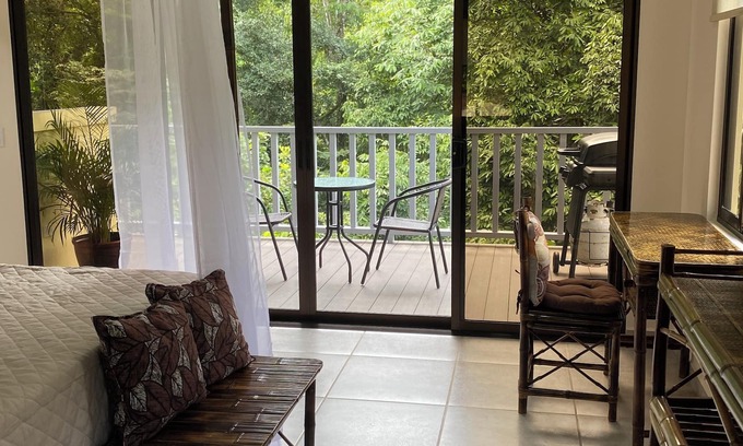 Platanillo Cabin | Jungle Retreat in Costa Rica - Casitas Selvara 1.25 km from Nauyaca Waterfalls