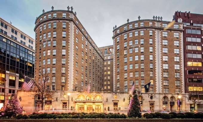 Dupont Circle Apartment | Junior Suite at Marriott Vacation Club at The Mayflower with all hotel amenities