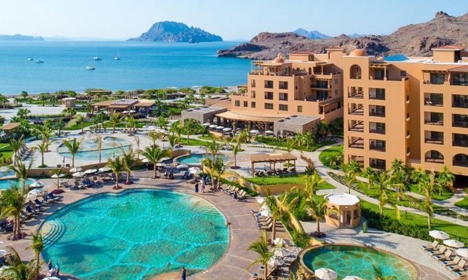 Loreto House | Junior Suite in Island of Loreto/Villa del Palmar