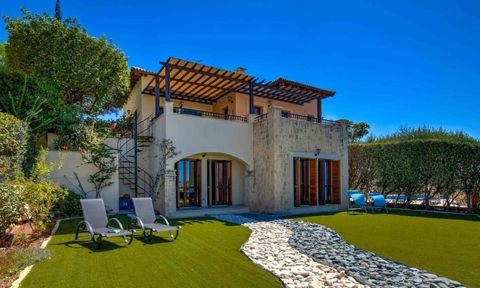 Kouklia Villa | Junior Villa CZ02 Salamis