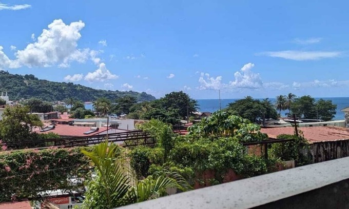 Saint-Pierre Apartment | Just a few metres from the beach, l'Eskal opens its doors to you!