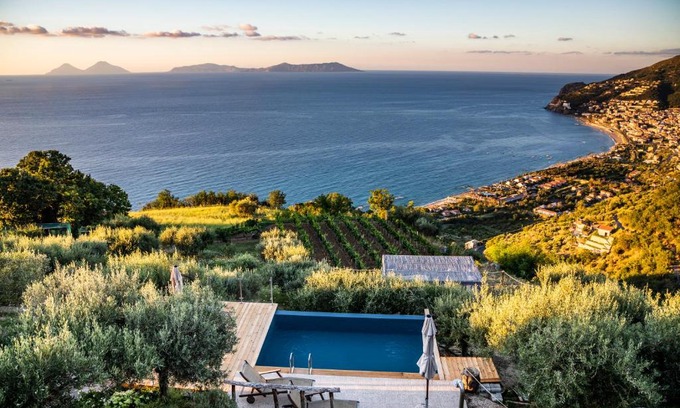 Piraino Bed & Breakfast | Just be