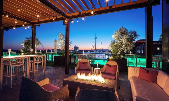 Historic District - North Hotel | JW Marriott Savannah Plant Riverside District