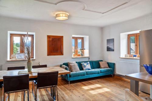 Kotschach-Mauthen House | Kärntner Bauernhaus in Panoramalage