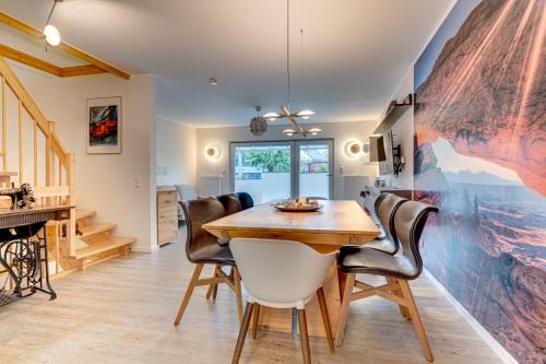 Rhein-Erft-Kreis District House | Köln-Pulheim Saphier Haus I15 min Köln Messe Lanxess I 180m2 über 4 Level I Komfort I P I Palmengarten I Babybett