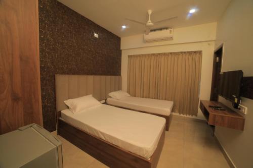 Alwarpet House | K LUXURY INN