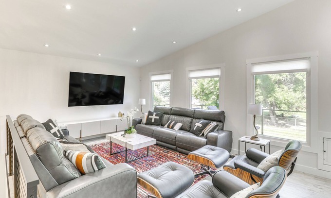 Kalispell House | Kalispell Gem: Deck, Yard & Fireplace