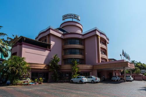 Irinjalakuda Hotel | Kallada Regency