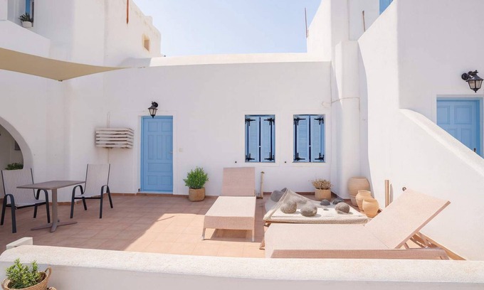 Kamari Apartment | Kamari Open View - Santorini Family Escape