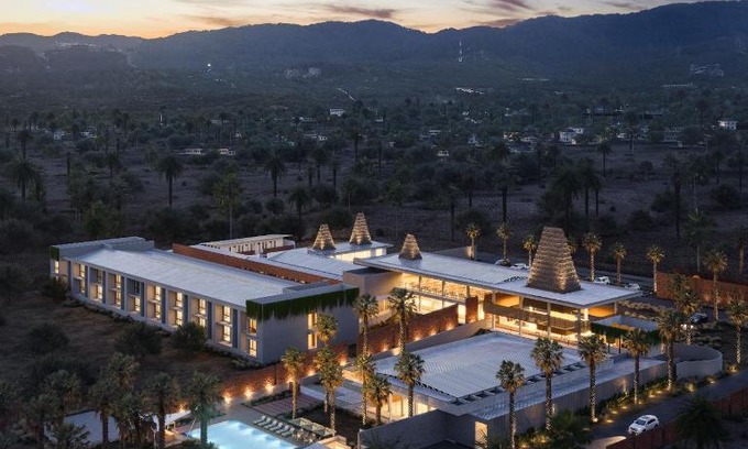 Waingapu Hotel | Kambaniru Beach Hotel and Resort