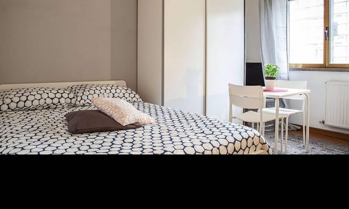 Zona XIX Casal Morena House | Kamchū Apartments room with bathroom ensuite Anagnina-Tor Vergata