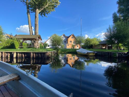 Plau am See Apartment | KapLuv Plau am See