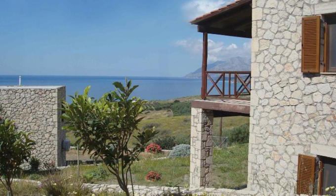 Keratokambos Villa | Kapsali House
