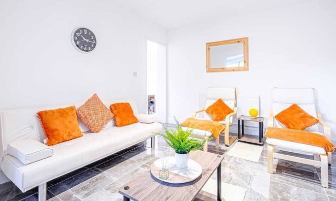 Filton Apartment | Karah Suites - Bristol Filton
