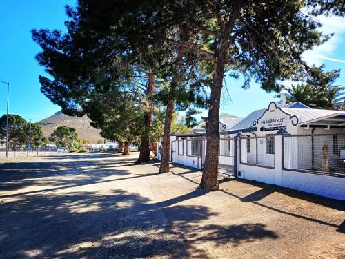 Victoria West Apartment | Karoo Rust Victoria West