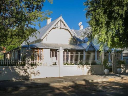 Cradock Apartment | KAROOWERF GUEST HOUSE