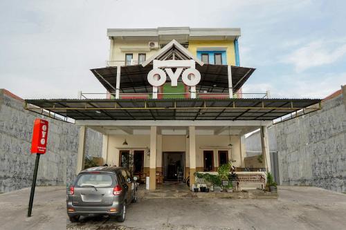 Surabaya Hotel | Kartika Syariah Homestay by Stayku