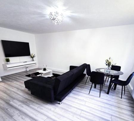 Belvedere Apartment | Kas cosy 2 Bedroom Apartment in Belvedere with great transportation links