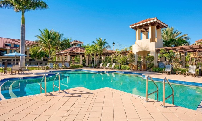 Delray Beach Apartment | Kasa | Inviting 1 BD + Pool Access | Delray Beach