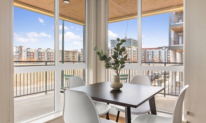 Ballpark Apartment | Kasa Rino Denver