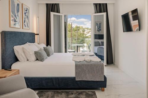 Kassiopi Apartment | Kassiopi Piazza Suites