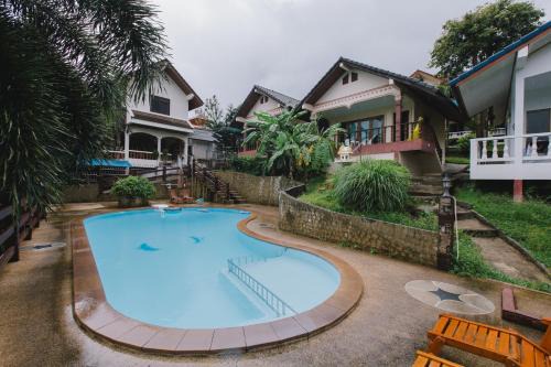 Karon House | Kataonsea bungalows