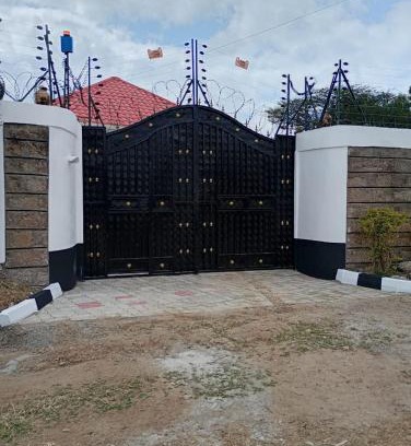 Ngelani House | Katisaa Homestay