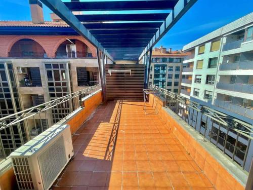 Bermeo Apartment | Katorse , 2 dormitorios , 2 baños y ascensor