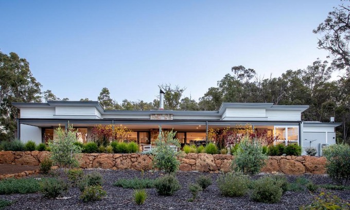 Yallingup Siding House | Kaya Lombo I Private Properties