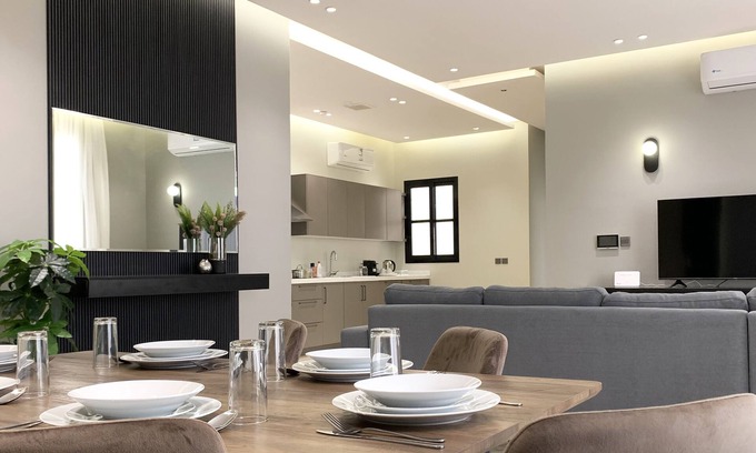 Riyadh Apartment | Kease Mughrizat C-12 Royal touch AZ56