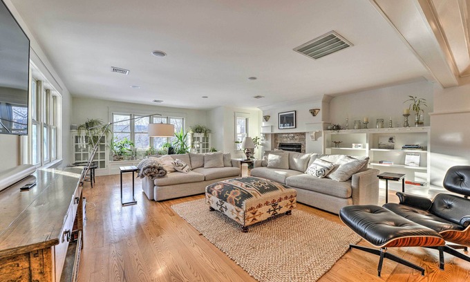 Keene Villa | Keene Villa Near Skiing, Swimming & Hiking!