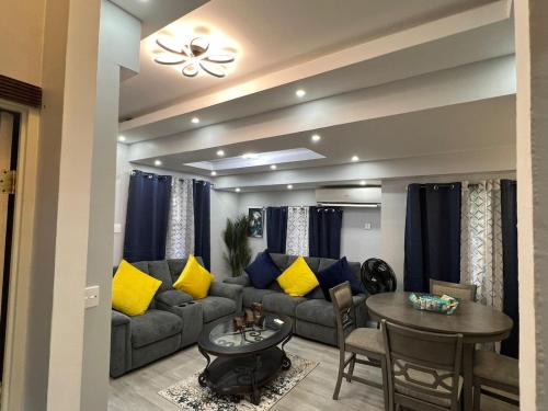 Montego Bay Apartment | Kenzie Luxe