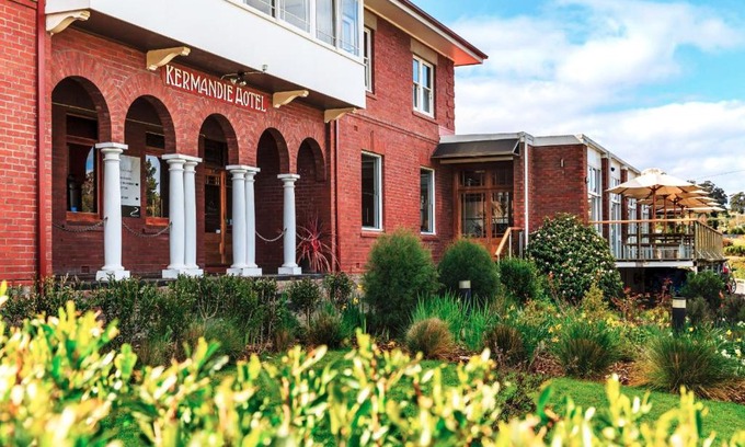 Port Huon Hotel | Kermandie Hotel
