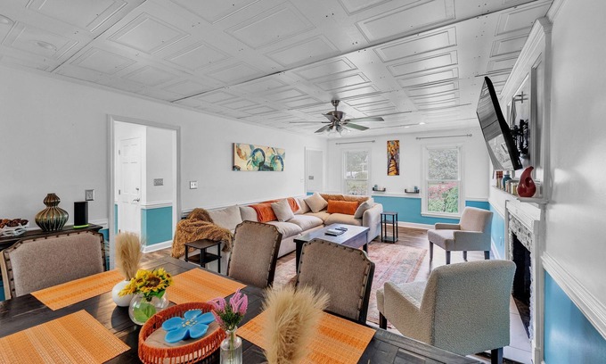 Kernersville House | Kernersville: King Beds Hot Tub Fire Pit Arcade