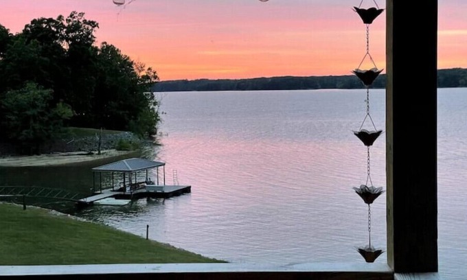 Merifield Acres House | Kerr Contentment Kerr Lake/Buggs Island waterfront, an amazing view