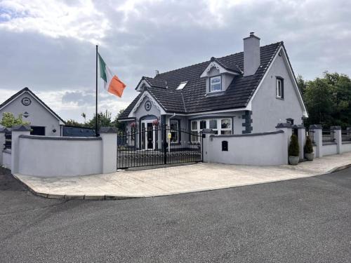 Keshcarrigan House | Kev's Place