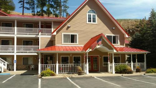 Keystone Hotel | Keystone Boardwalk Inn and Suites