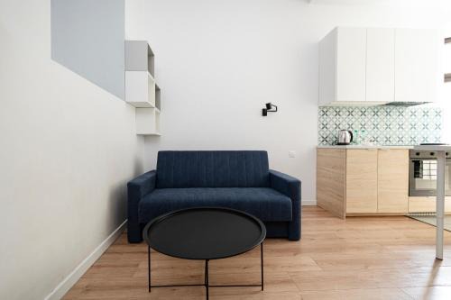 Srodmiescie Apartment | Kilińskiego Comfy Blue Studio by BookingHost