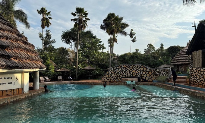 Jinja Resort | King Fischer's Resort Bukaya