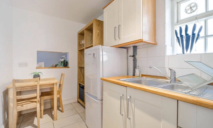 Angel Apartment | King's Cross 2BR London Apartment