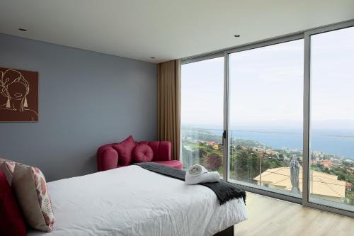 Estreito da Calheta Villa | King´s View (Heated Pool and Sea View)