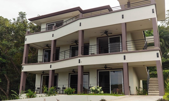 Caletas Villa | King Suite in Playa Coyote, King Suite with ocean view