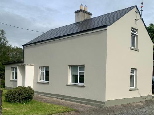 Carrigallen House | Kivvy Cottage