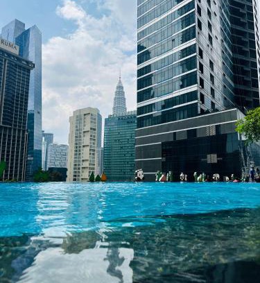 Golden Triangle Apartment | KLcc suites tower 2