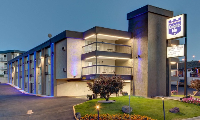 Kamloops Hotel | Knights Inn Kamloops